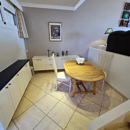 Stunning 2 Bedroom Penthouse With Sea View K213 Apartment